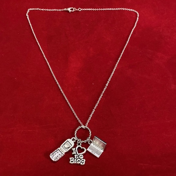 Blogger Charm Necklace I Love To Blog Laptop Cell Phone - Picture 3 of 6
